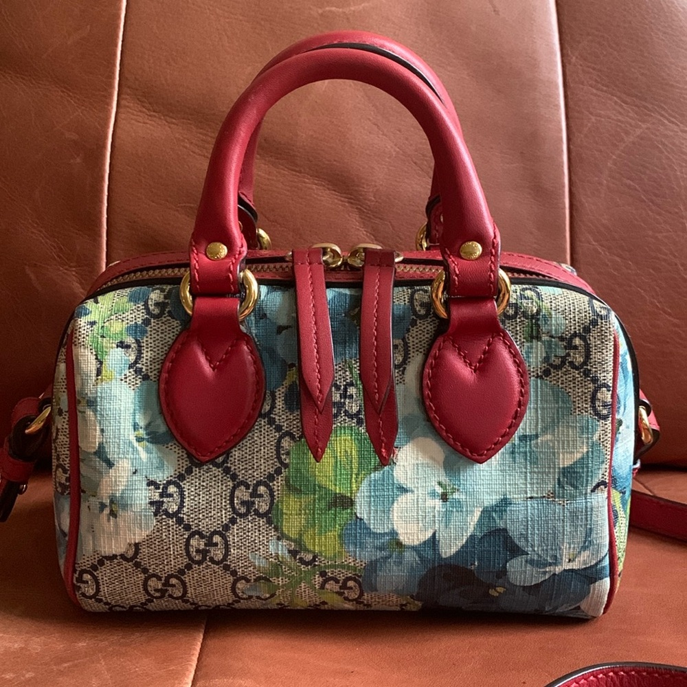 Gucci Floral Print Nano Bag - Red and Blue